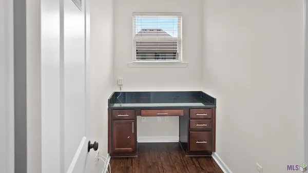 $2,900 | 1045 Gentle Wind Drive, Baton Rouge, LA 70820