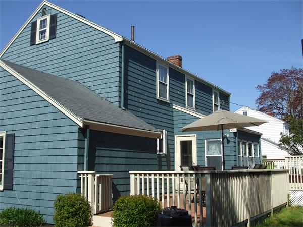 34 Hereford Road Marblehead, MA 01945 - Photo 2 of 9 a front view of a house with a porch