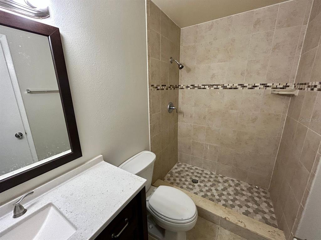 1042 Axlewood Circle Brandon, FL 33511 - Photo 15 of 27