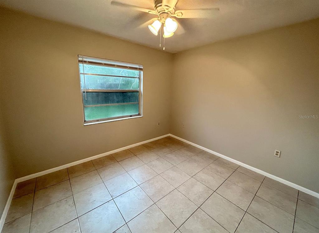 1042 Axlewood Circle Brandon, FL 33511 - Photo 17 of 27