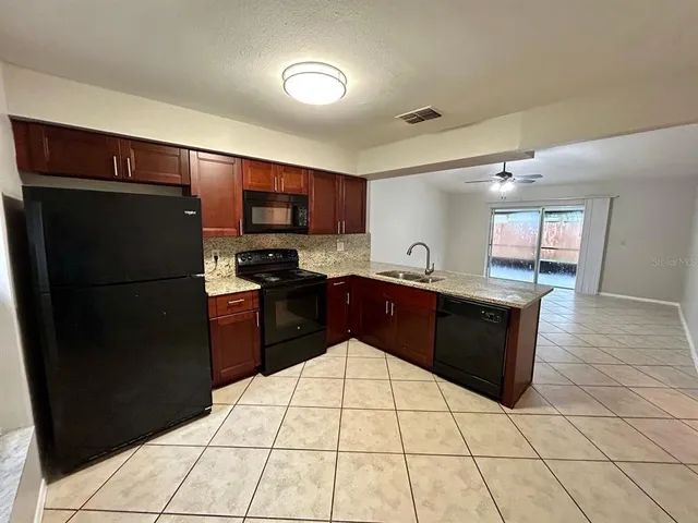 $2,098 | 1042 Axlewood Circle, Brandon, FL 33511