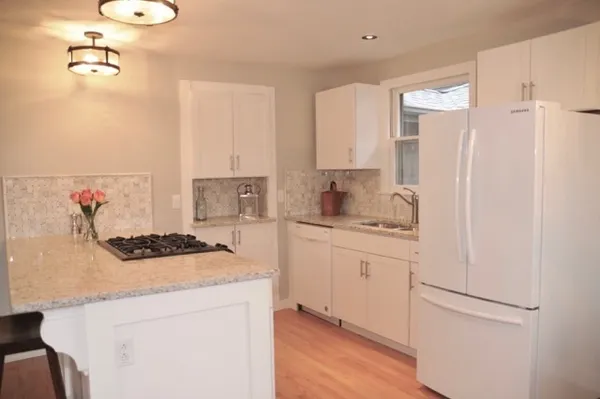 $399,000 | 627 Woodward Avenue, Geneva, IL 60134