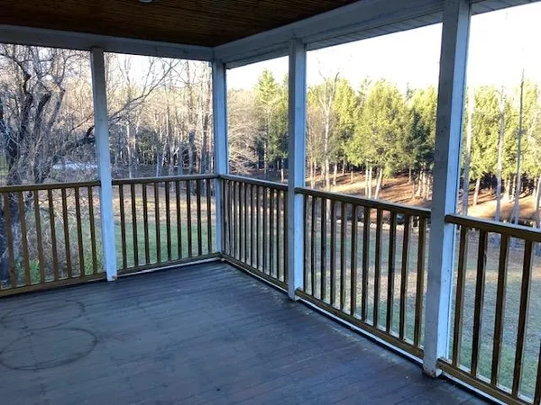 $3,000 | 193 New Hampshire Rte 103, Newbury, NH 03255