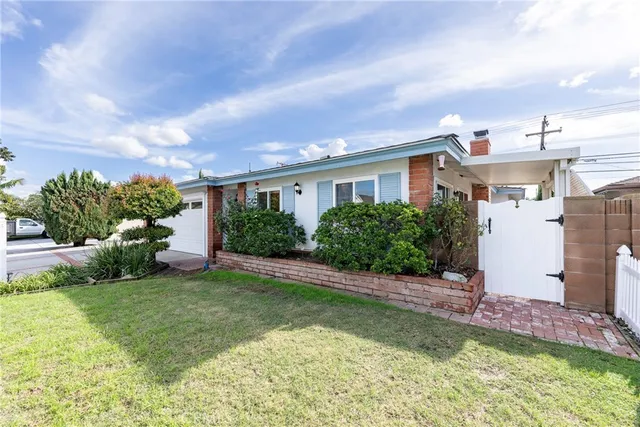 $1,390,000 | 11782 Azalea Avenue, Fountain Valley, CA 92708