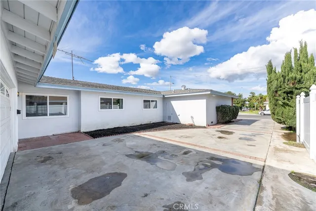 $1,390,000 | 11782 Azalea Avenue, Fountain Valley, CA 92708