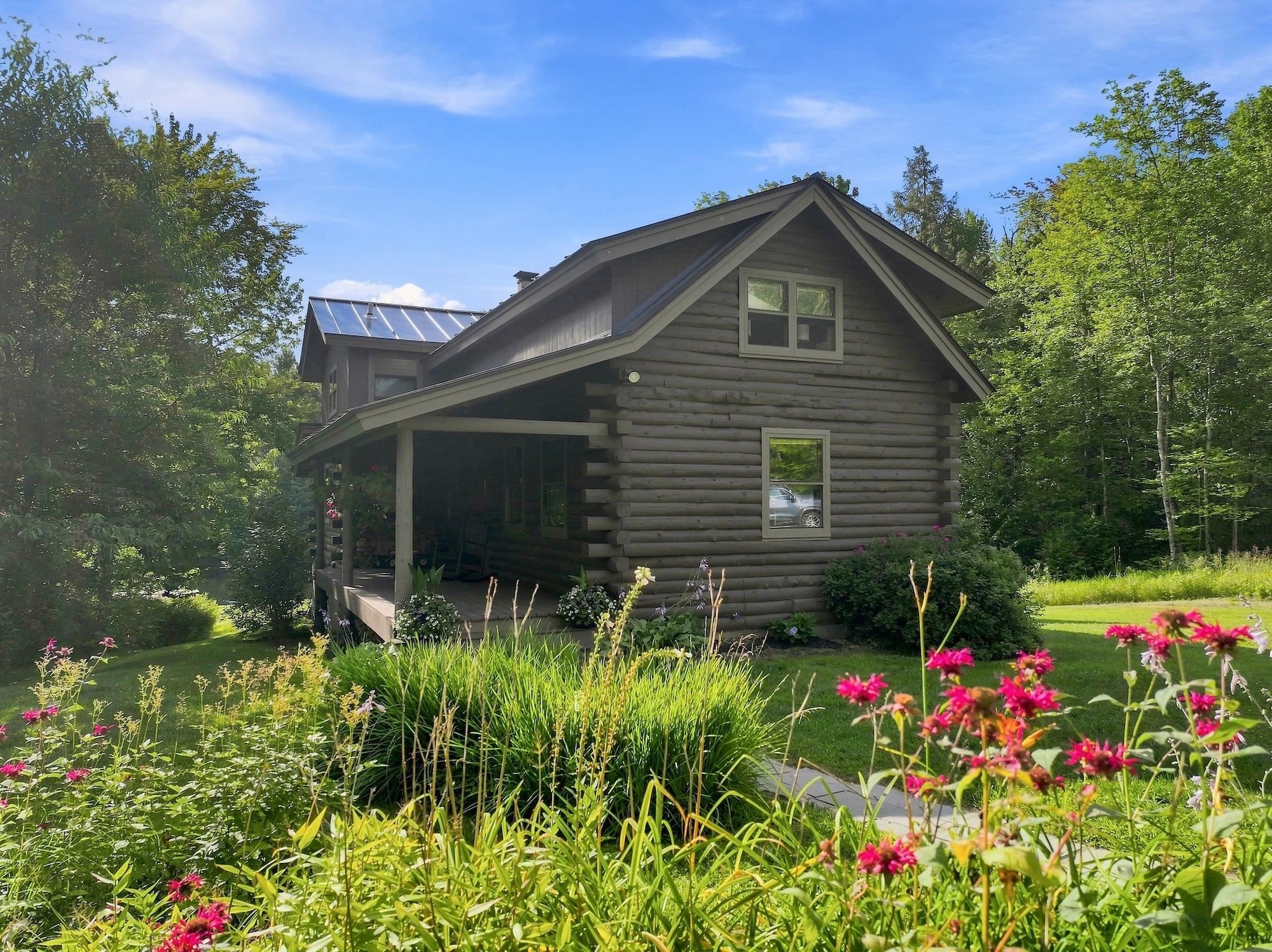 302 Worcester Loop Stowe, VT 05672 - Photo 3 of 55 Gallery Image 3