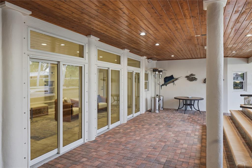 4034 Roberts Point Road Sarasota, FL 34242 - Photo 87 of 98 Gallery Image 87