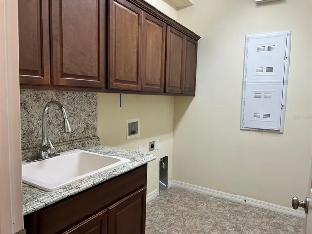 $4,500 | 5753 Hydrangea Circle, Sarasota, FL 34238