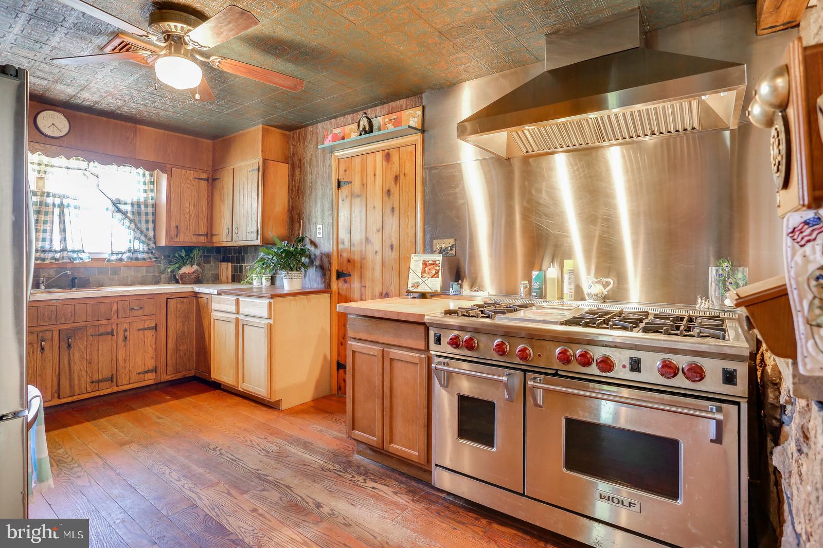 308 East Millstream Road Cream Ridge, NJ 08514 - Photo 17 of 46