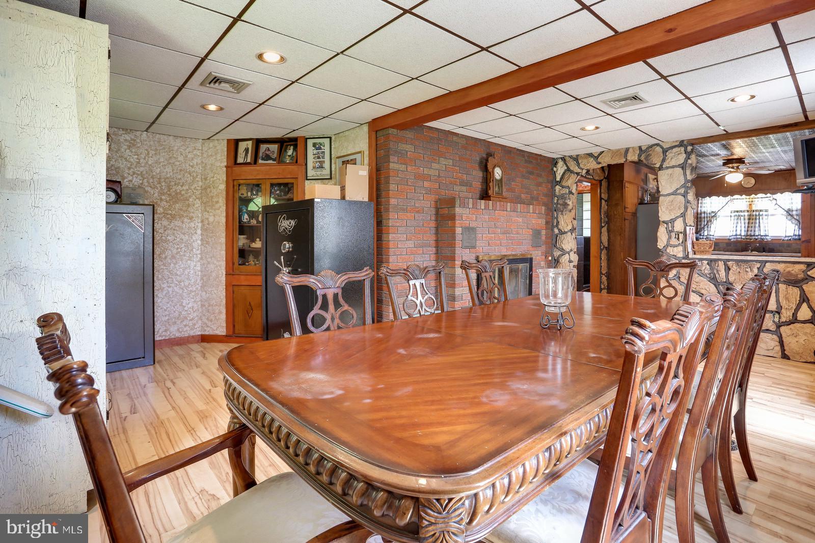 308 East Millstream Road Cream Ridge, NJ 08514 - Photo 43 of 46