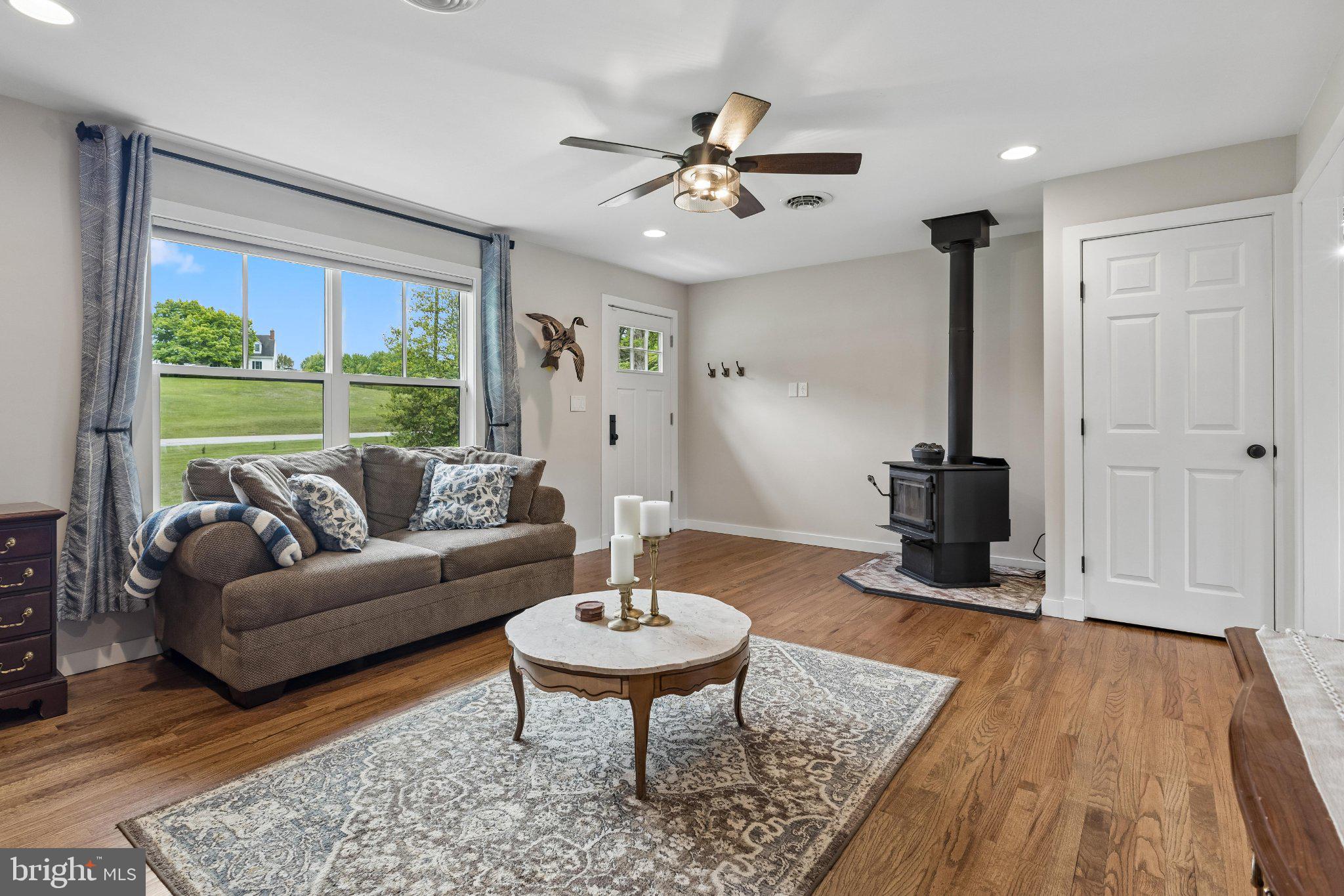 9816 Fairlee Road Chestertown, MD 21620 - Photo 12 of 48 Cozy living space with scenic views.