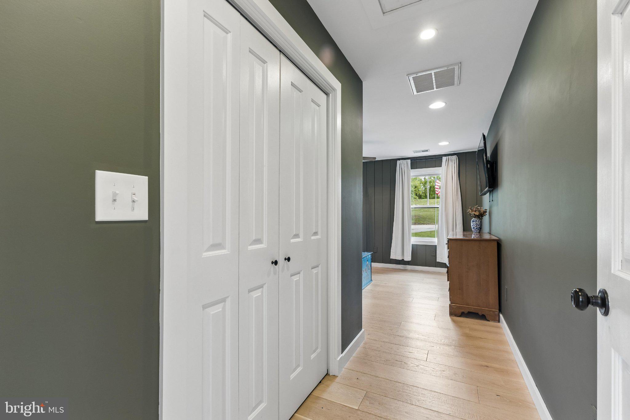 9816 Fairlee Road Chestertown, MD 21620 - Photo 24 of 48 Owners suite 1