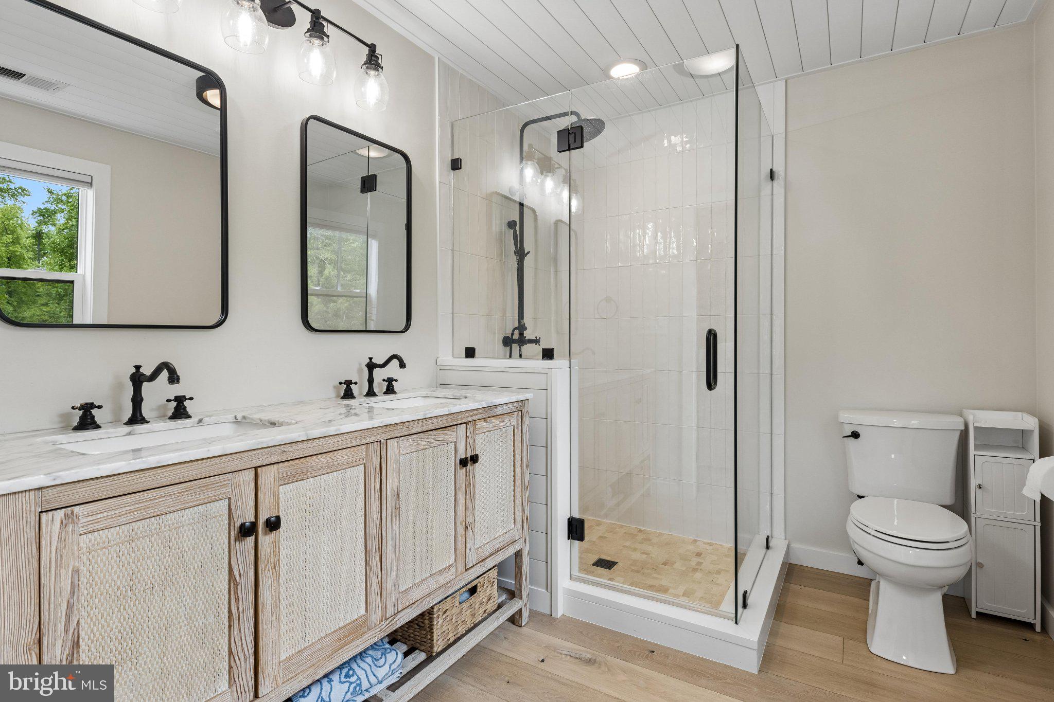 9816 Fairlee Road Chestertown, MD 21620 - Photo 28 of 48 Owners suite 1 bathroom w/walk-in shower