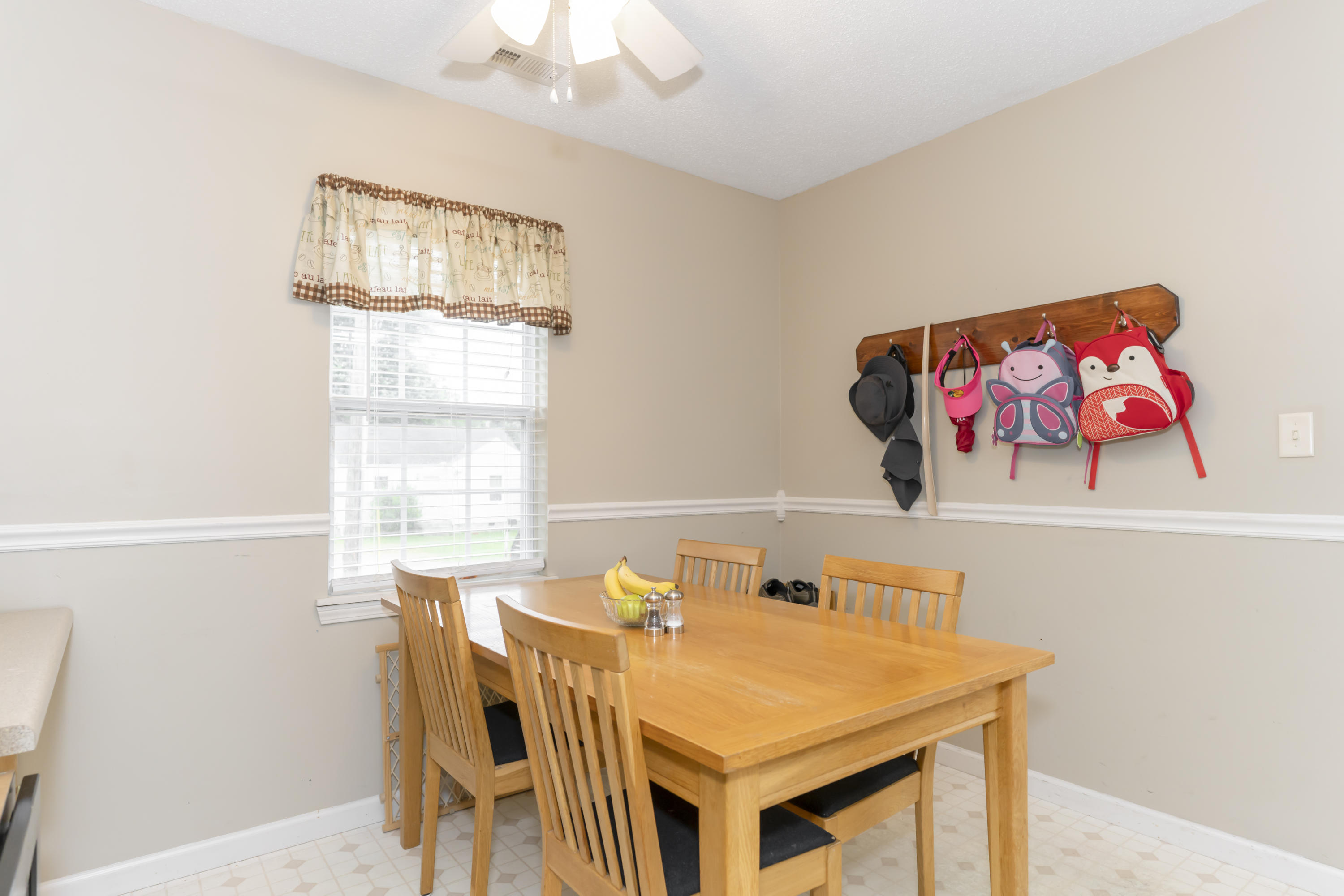 1856 Prigmore Road Chattanooga, TN 37412 - Photo 5 of 11 kitchen2