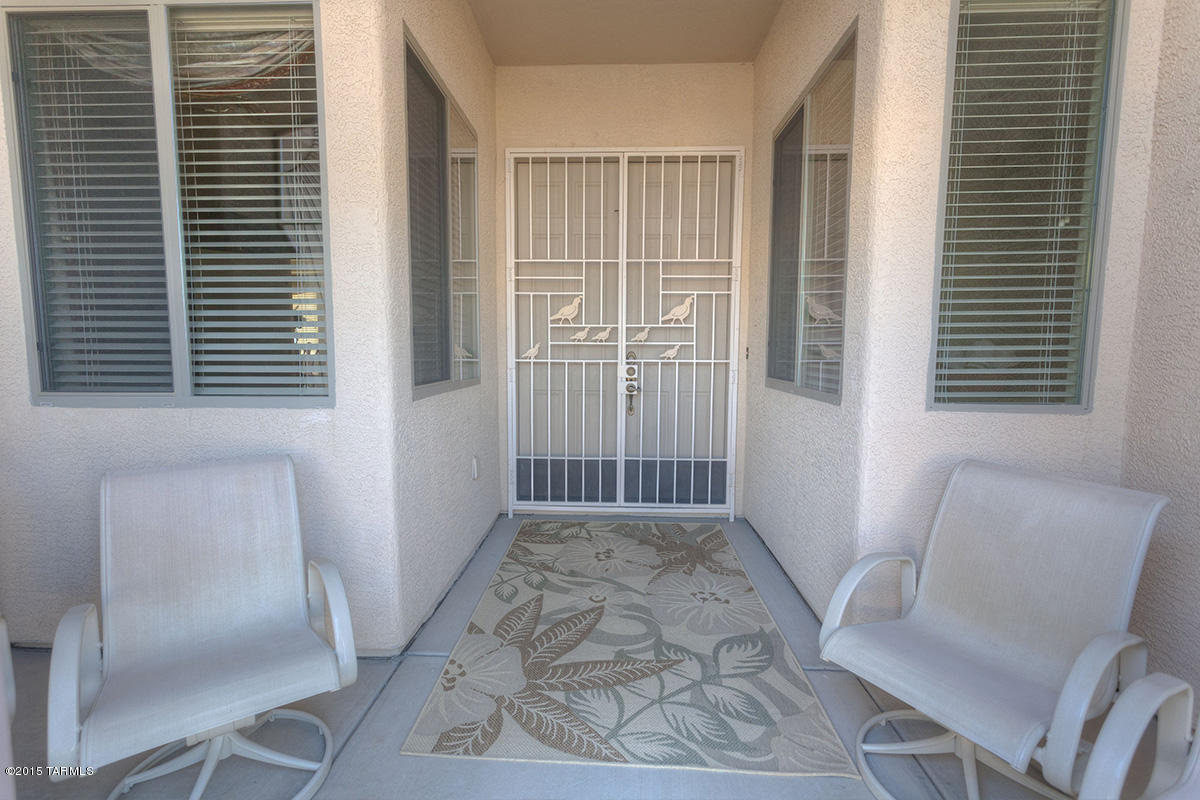1145 West Arbor Ridge Drive Green Valley, AZ 85614 - Photo 4 of 35