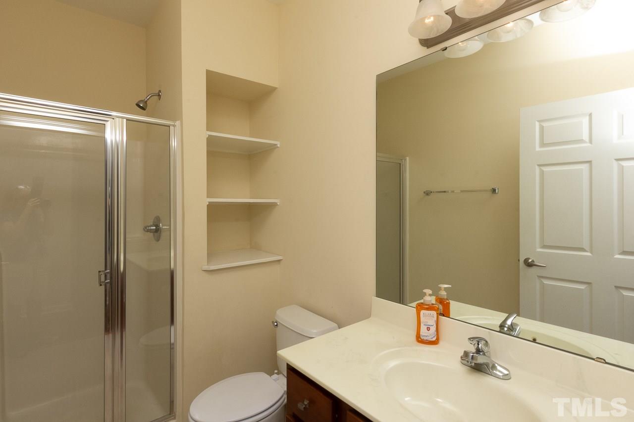 533 Weather Ridge Lane, Unit 533 Cary, NC 27513 - Photo 14 of 25 Gallery Image 14
