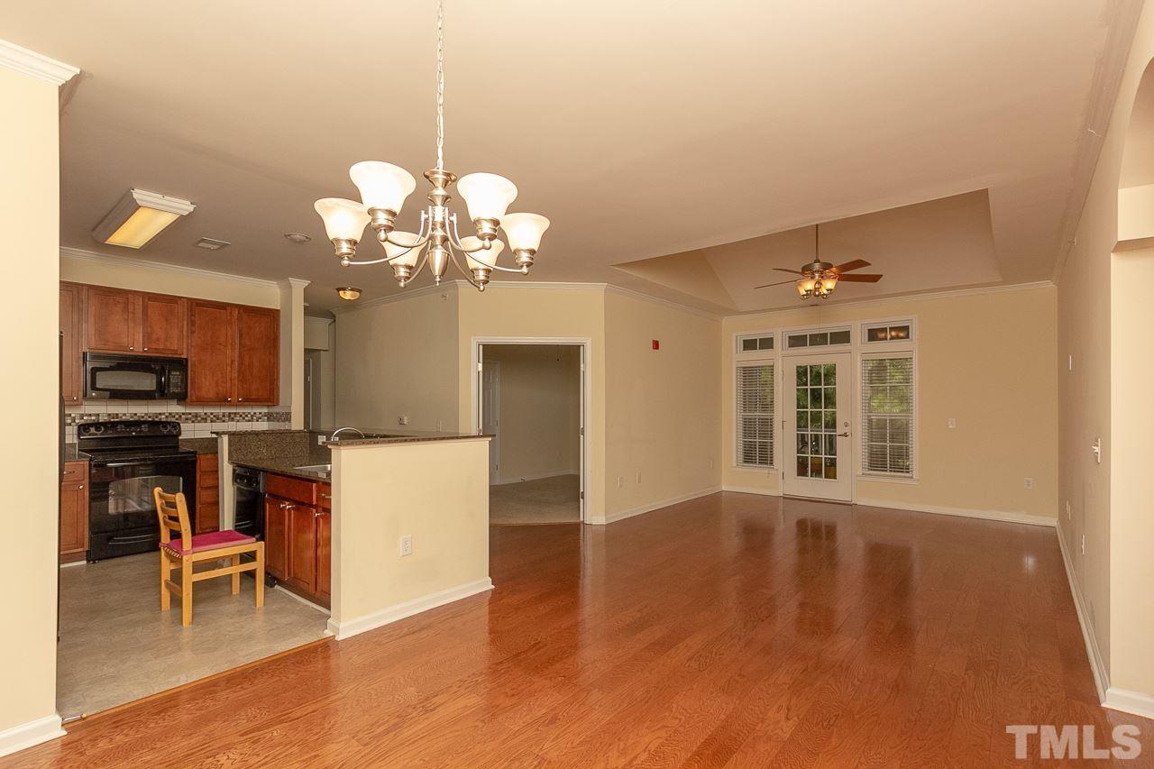 533 Weather Ridge Lane, Unit 533 Cary, NC 27513 - Photo 10 of 25 Gallery Image 10