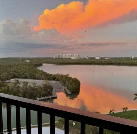 $6,200 | 15 Bluebill Avenue, Unit 1006, Naples, FL 34108