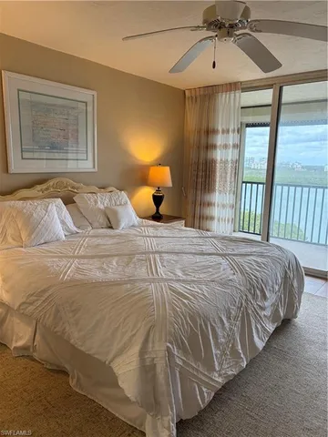 $6,200 | 15 Bluebill Avenue, Unit 1006, Naples, FL 34108