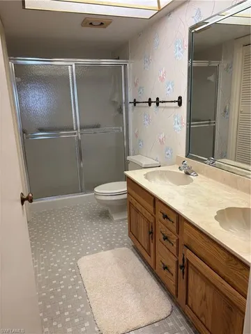 $6,200 | 15 Bluebill Avenue, Unit 1006, Naples, FL 34108