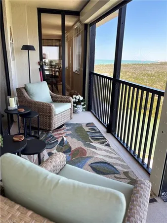 $6,200 | 15 Bluebill Avenue, Unit 1006, Naples, FL 34108