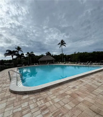 $6,200 | 15 Bluebill Avenue, Unit 1006, Naples, FL 34108