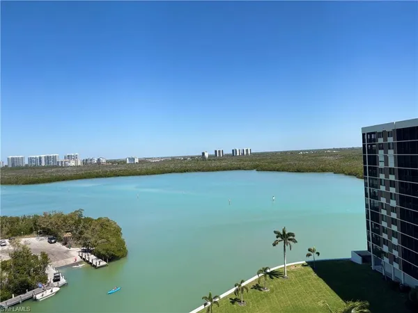 $6,200 | 15 Bluebill Avenue, Unit 1006, Naples, FL 34108