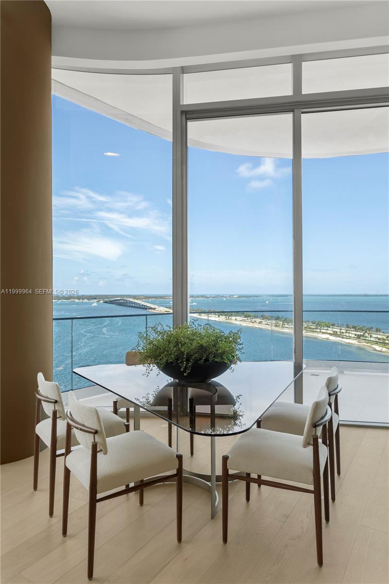 175 Southeast 25th Road, Unit 1501 Miami, FL 33129 - Photo 8 of 43