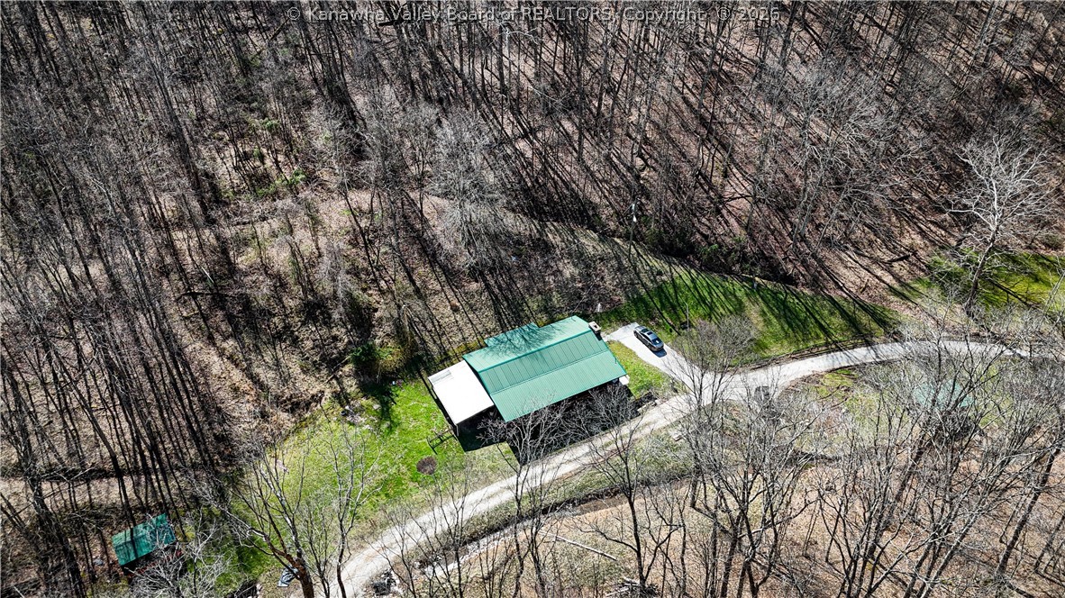 328 Wells Hollow Road Scott Depot, WV 25560 - Photo 1 of 50 Gallery Image 1