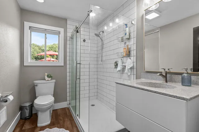 $1,500,000 | E1256 Johnson Road, Iola, WI 54945