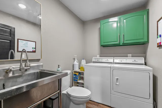 $1,500,000 | E1256 Johnson Road, Iola, WI 54945