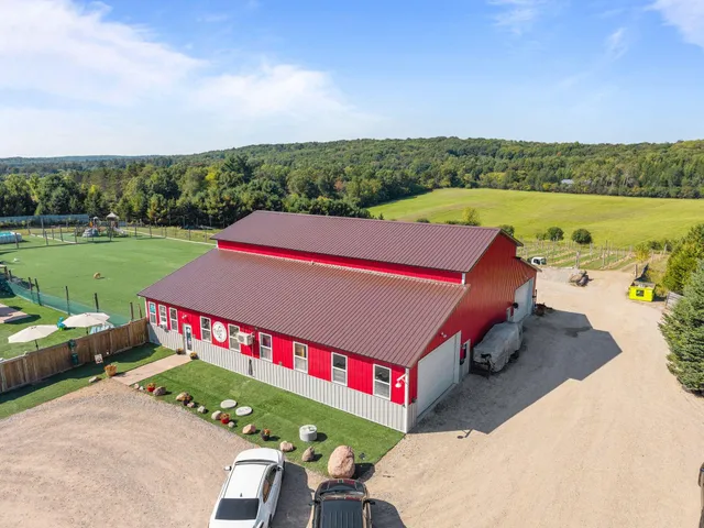 $1,500,000 | E1256 Johnson Road, Iola, WI 54945