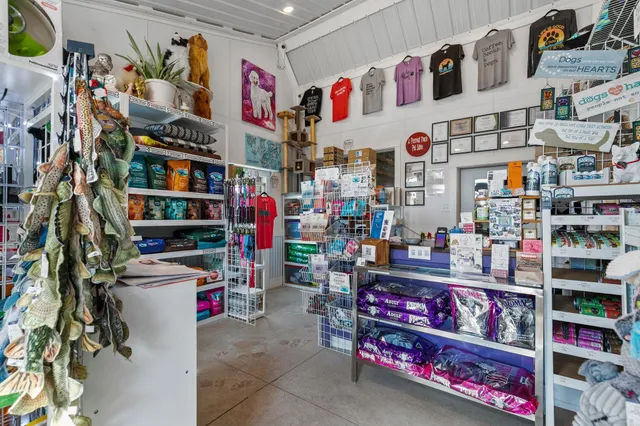 $1,500,000 | E1256 Johnson Road, Iola, WI 54945