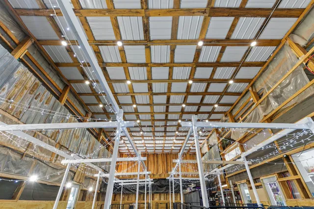 $1,500,000 | E1256 Johnson Road, Iola, WI 54945