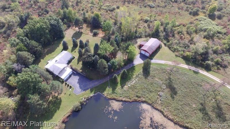 20469 Barton Road Pinckney, MI 48169 - Photo 13 of 15 DJI_0050_1.JPG