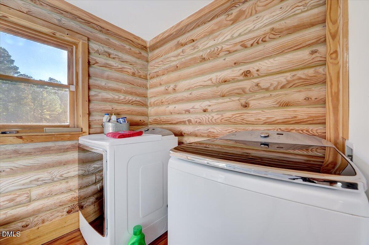 8545 Grassy Creek Road Oxford, NC 27565 - Photo 10 of 39 a utility room with dryer and washer