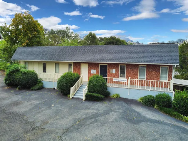 $285,000 | 1 Anderson Street, Inman, SC 29349