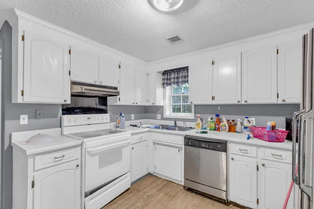 $285,000 | 1 Anderson Street, Inman, SC 29349