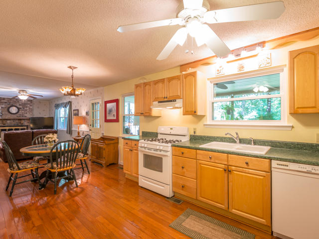 1939 Rock Bluff Road Hixson, TN 37343 - Photo 11 of 37 Kitchen opens to den area
