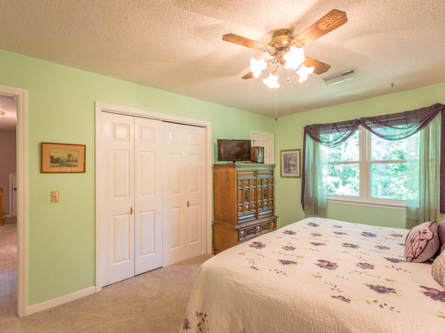 1939 Rock Bluff Road Hixson, TN 37343 - Photo 19 of 37 Spacious