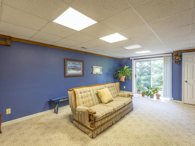 1939 Rock Bluff Road Hixson, TN 37343 - Photo 22 of 37 Large rec room