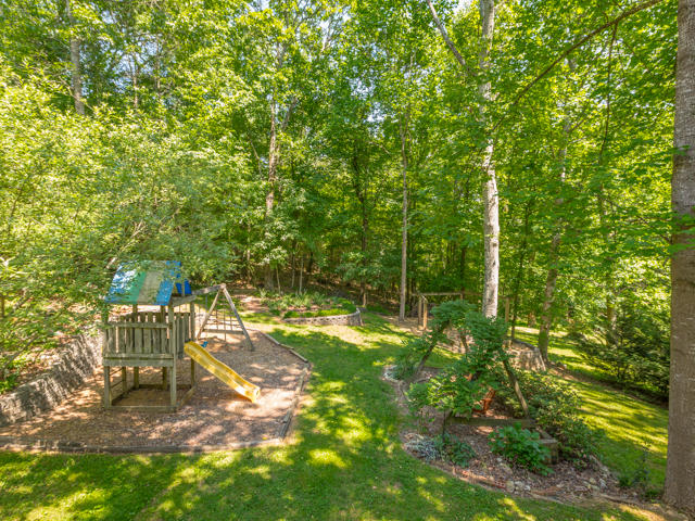 1939 Rock Bluff Road Hixson, TN 37343 - Photo 29 of 37 Private back yard