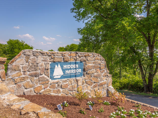 1939 Rock Bluff Road Hixson, TN 37343 - Photo 32 of 37 Entrance