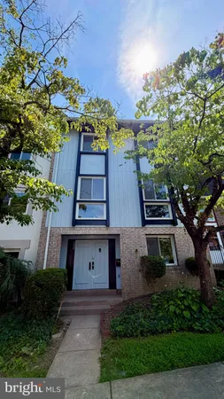 $3,500 | 9506 Miranda Court, Fairfax, VA 22031