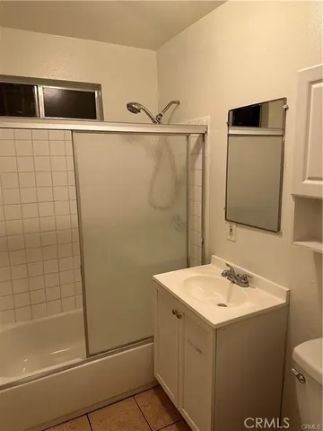 $2,600 | 1667 East 111th Street, Los Angeles, CA 90059