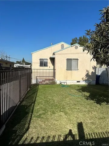$2,600 | 1667 East 111th Street, Los Angeles, CA 90059