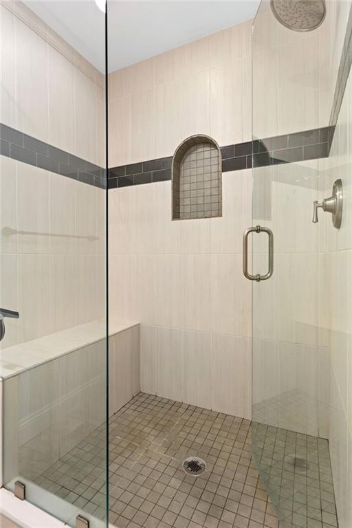 3371 King Springs Road Southeast Smyrna, GA 30080 - Photo 27 of 48 a bathroom with a shower