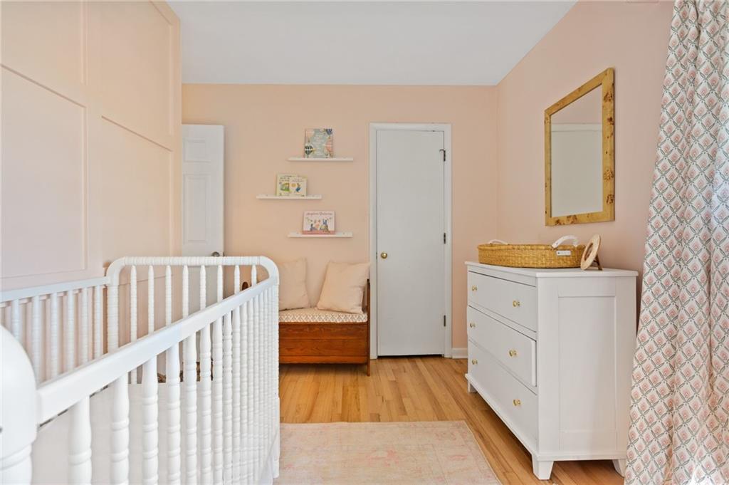 3371 King Springs Road Southeast Smyrna, GA 30080 - Photo 31 of 48 a view of a bedroom with baby crib