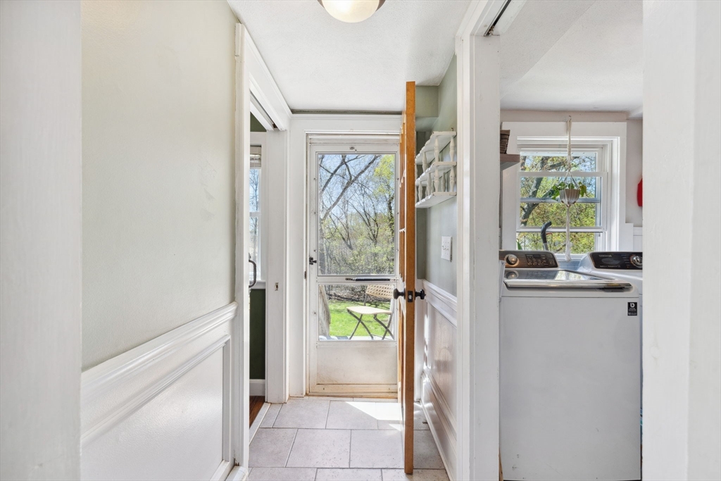 46 Appleton Street Saugus, MA 01906 - Photo 28 of 42 a view of walk in closet with window