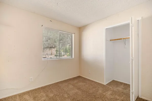 $1,500 | 14626 North 38th Street, Phoenix, AZ 85032